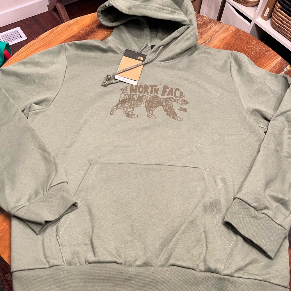 NWT North Face Men’s Hoodie - Picture 5 of 6